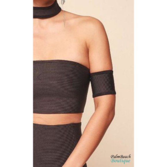 Exposed Bodycon Midriff Dress - Picture 4 of 4